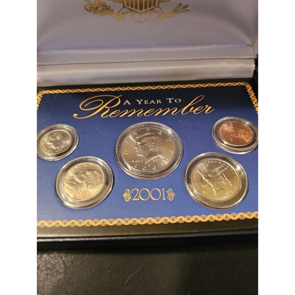 American Historic Society A Year To Remember 2001 Coins Certificates Etc - Picture 2 of 11